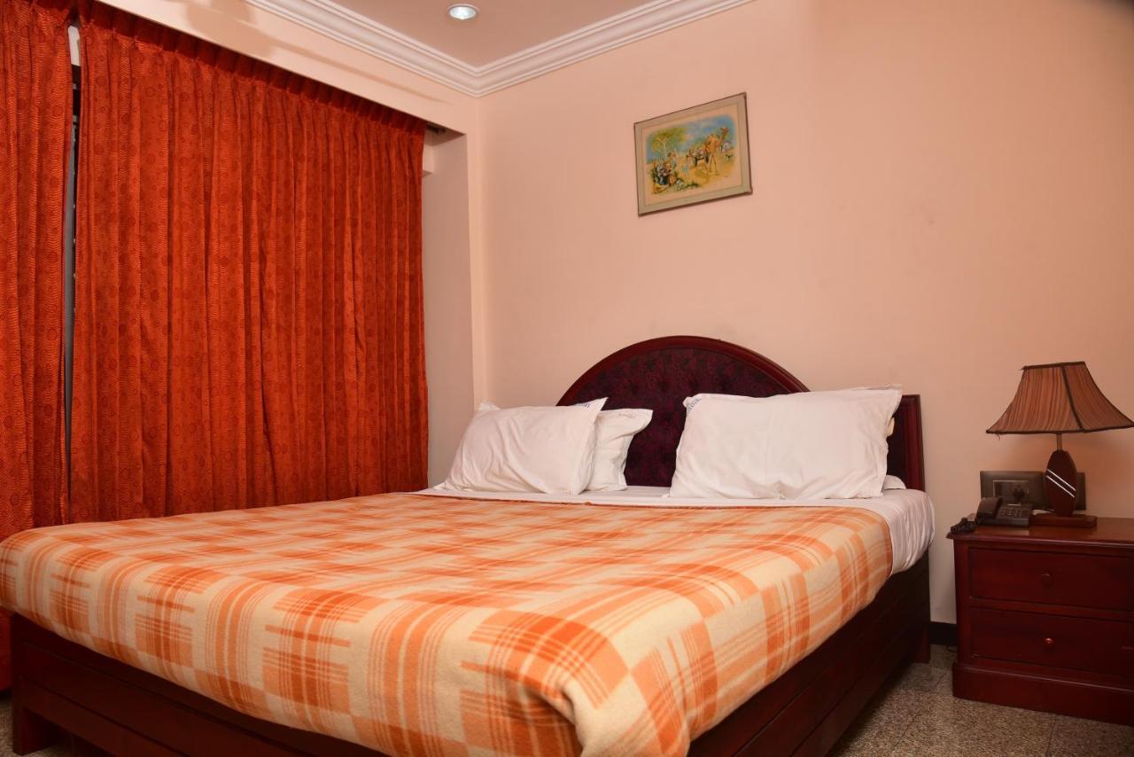 Hotel Kairali Towers Palakkad Exterior photo